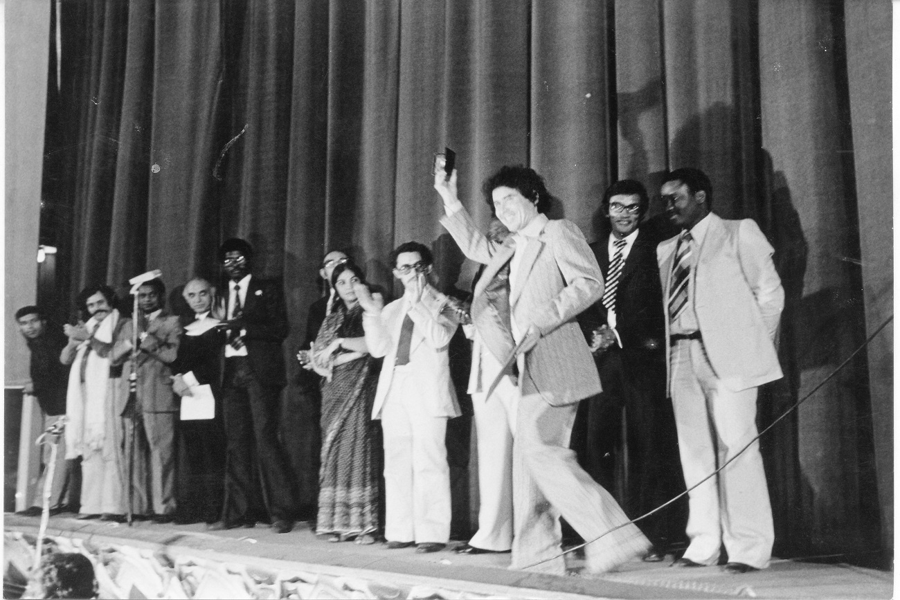 JCC 1976. The first Tunisian Tanit d'Or, won by 'Les Ambassadeurs' directed by Naceur Ktari.