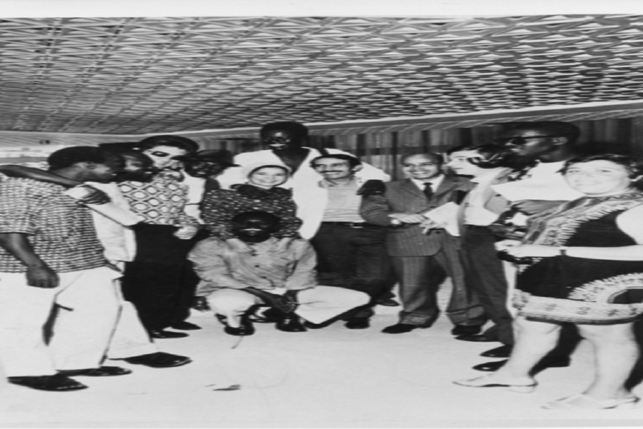 تأسيس الفيدرالية الافريقية للسينمائيين (FEPACI) 
 في أيام قرطاج السينمائية 1970، حيث التقى 'السينمائيون السنغاليون المتحدون' بزملائهم المغاربة.
